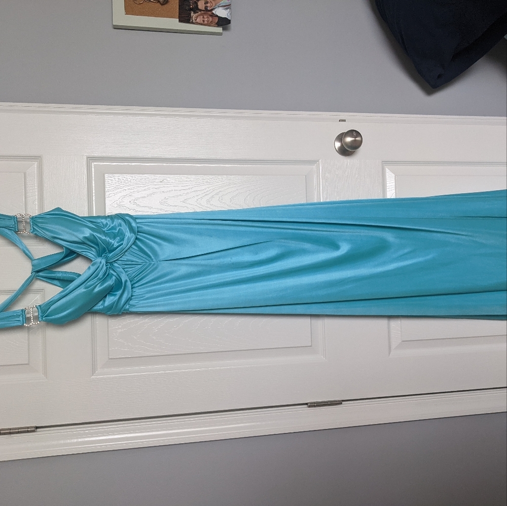 Size 5/6 (Juniors) Teal Formal Gown by Jodi Kristopher